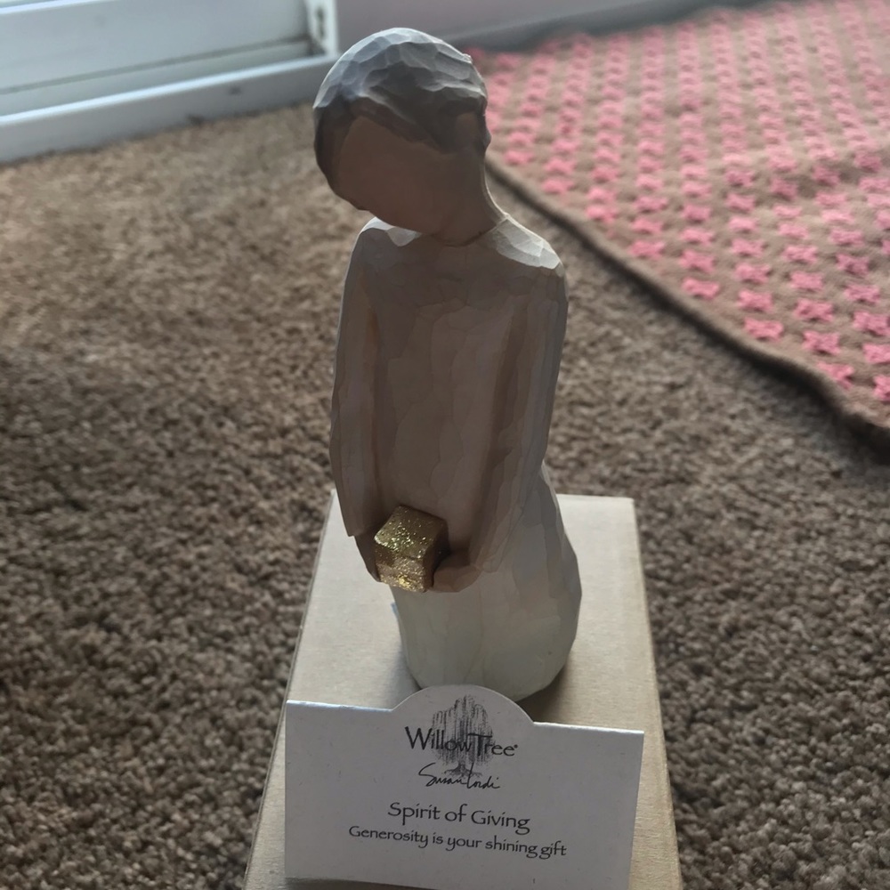 Willow Tree Angel - Spirit of Giving